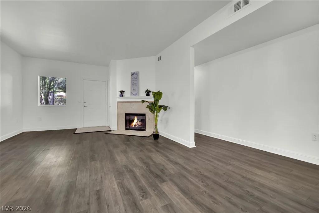 5250 Rainbow, Las Vegas, NV 89118