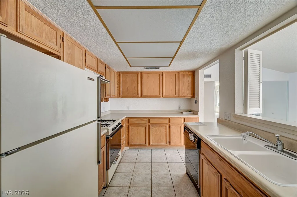 2535 Castlesands, Las Vegas, NV 89121
