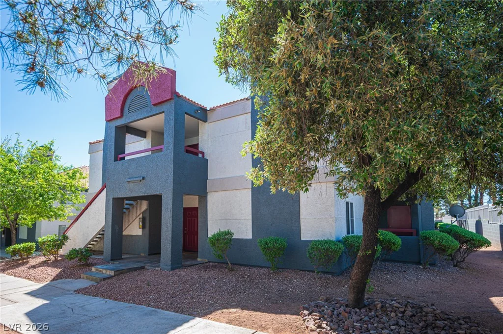 8600 Charleston, Las Vegas, NV 89117