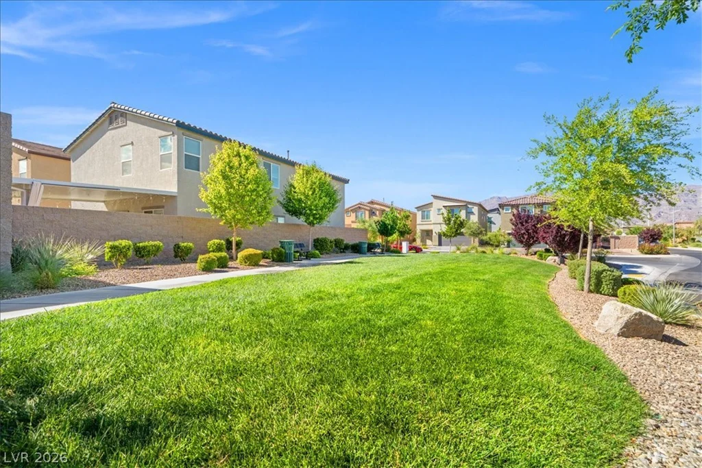 3835 Berenices, North Las Vegas, NV 89084