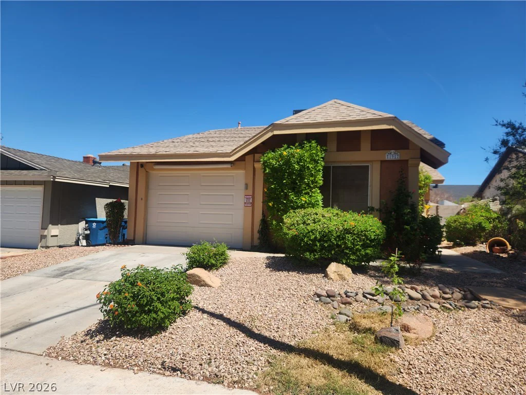 1917 Indrio, Las Vegas, NV 89108