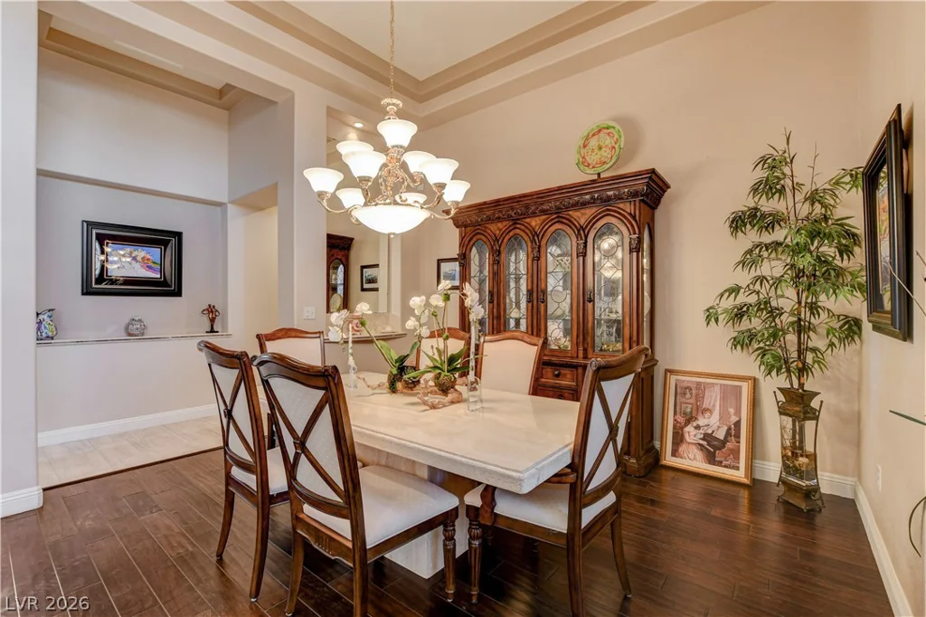 10021 Villa Ridge, Las Vegas, NV 89134