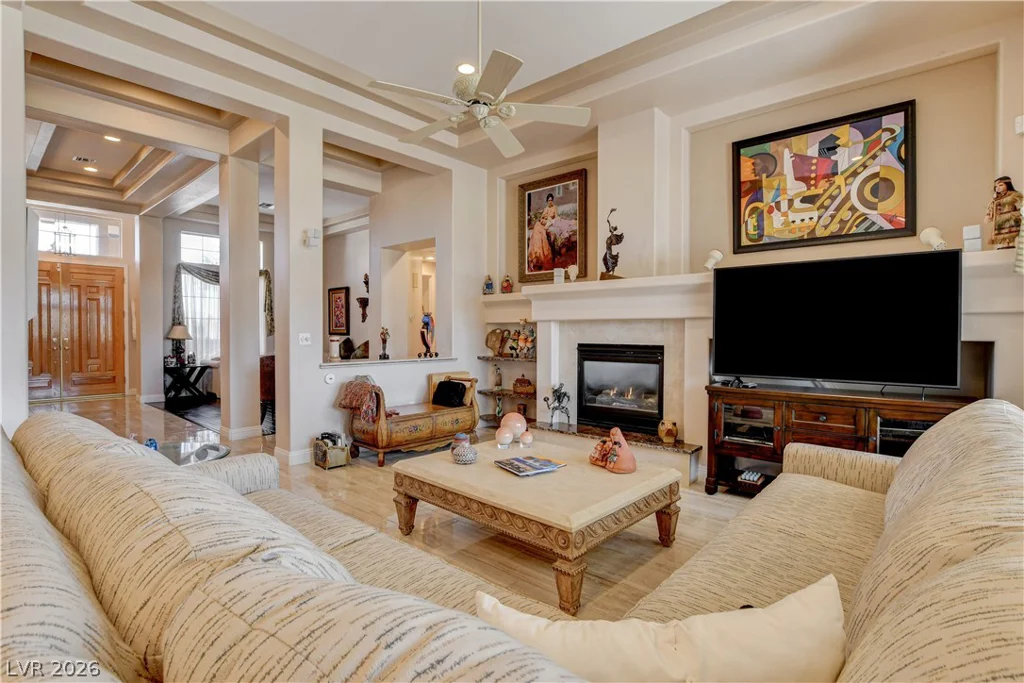 10021 Villa Ridge, Las Vegas, NV 89134