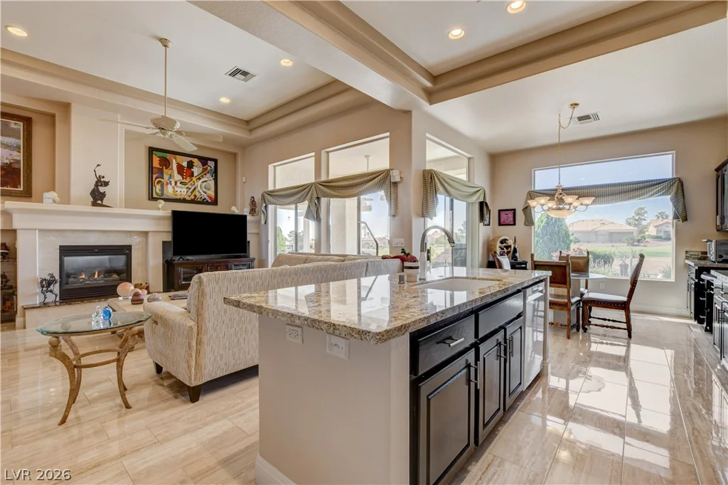 10021 Villa Ridge, Las Vegas, NV 89134