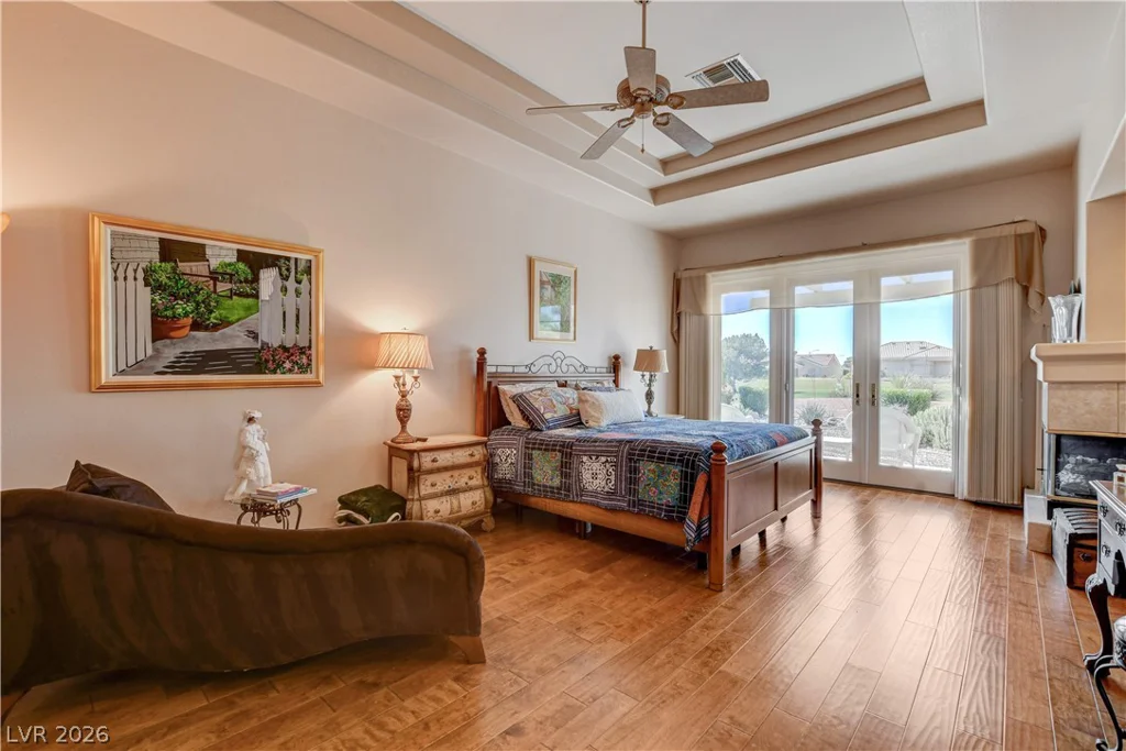 10021 Villa Ridge, Las Vegas, NV 89134