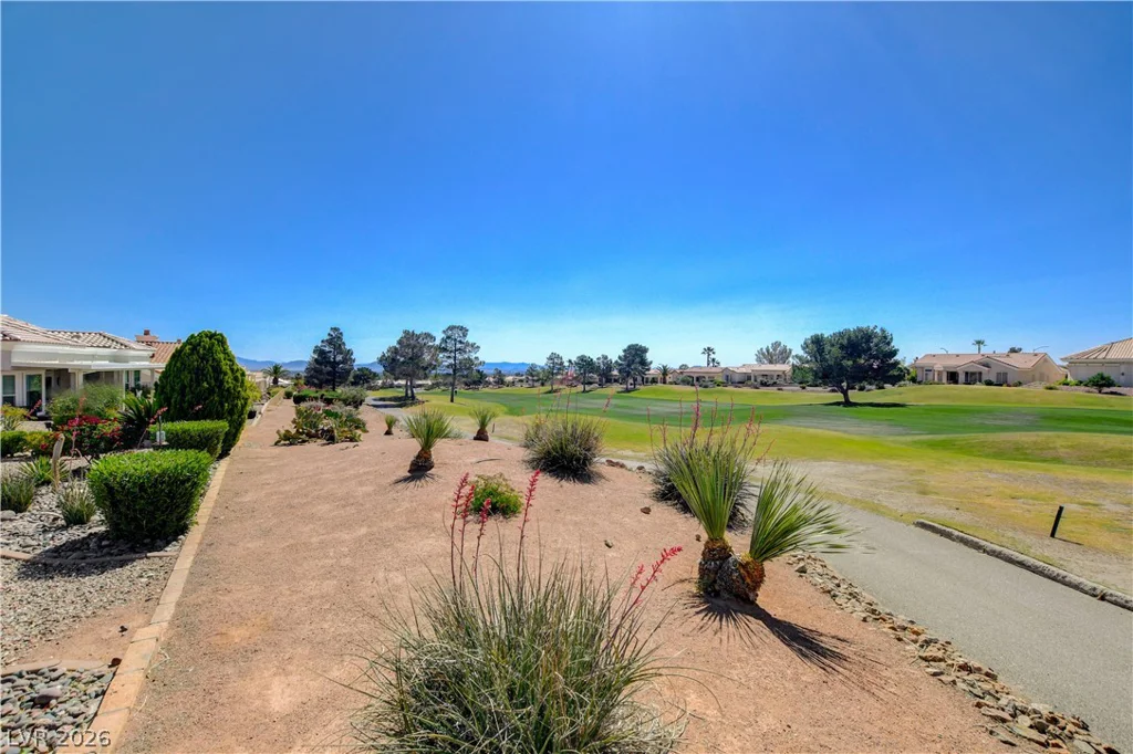 10021 Villa Ridge, Las Vegas, NV 89134