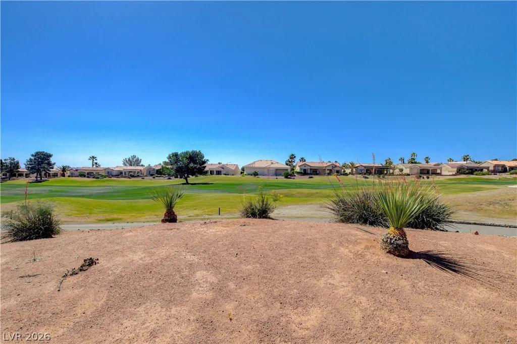 10021 Villa Ridge, Las Vegas, NV 89134