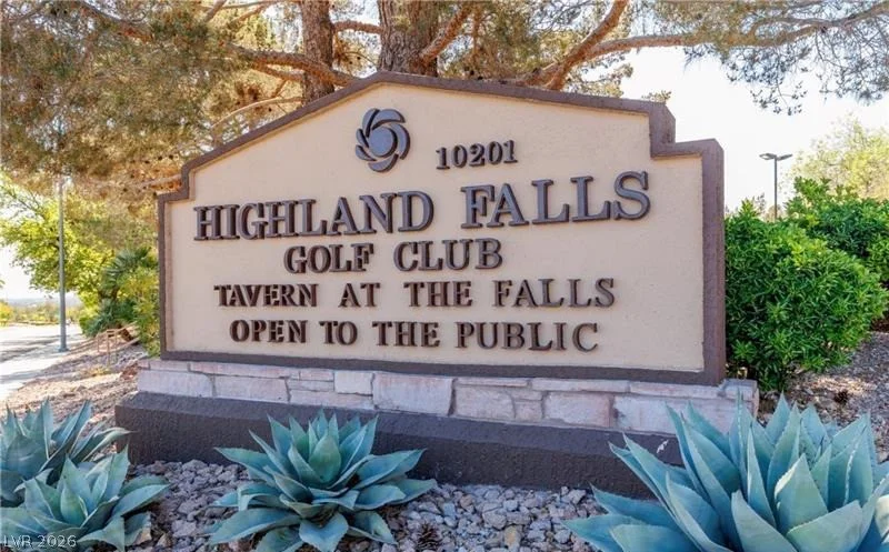 10021 Villa Ridge, Las Vegas, NV 89134