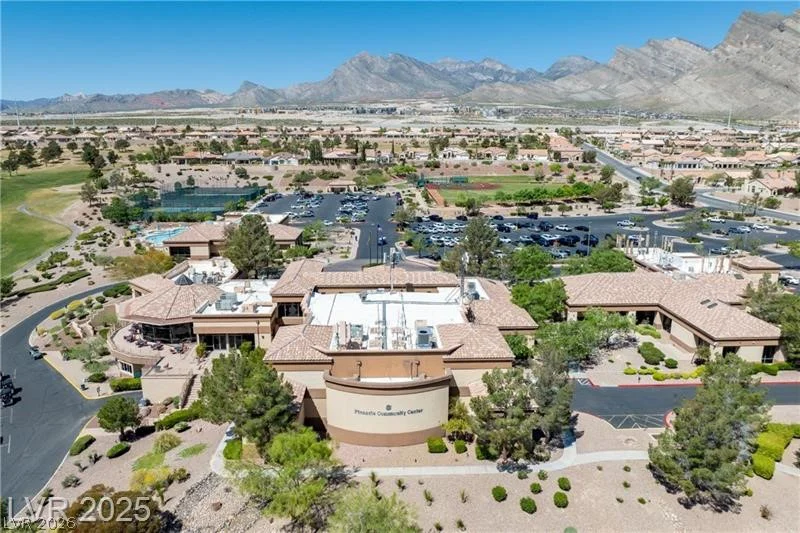 10021 Villa Ridge, Las Vegas, NV 89134