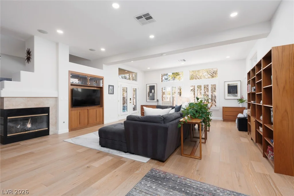 5692 Silent Sky, Las Vegas, NV 89141