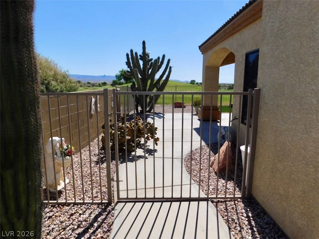 1293 Country Club, Laughlin, NV 89029