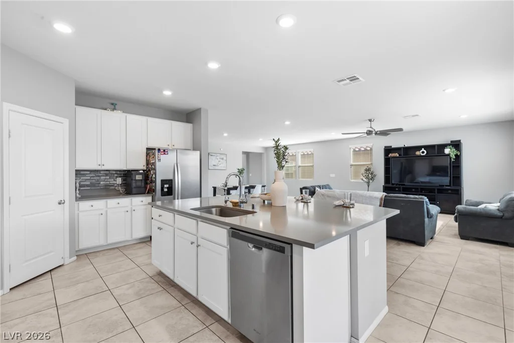 9757 Meranto, Las Vegas, NV 89178