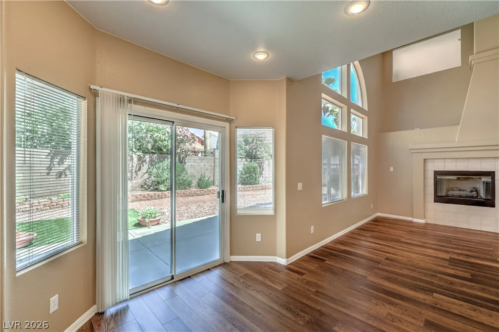 9890 Cherokee, Las Vegas, NV 89147