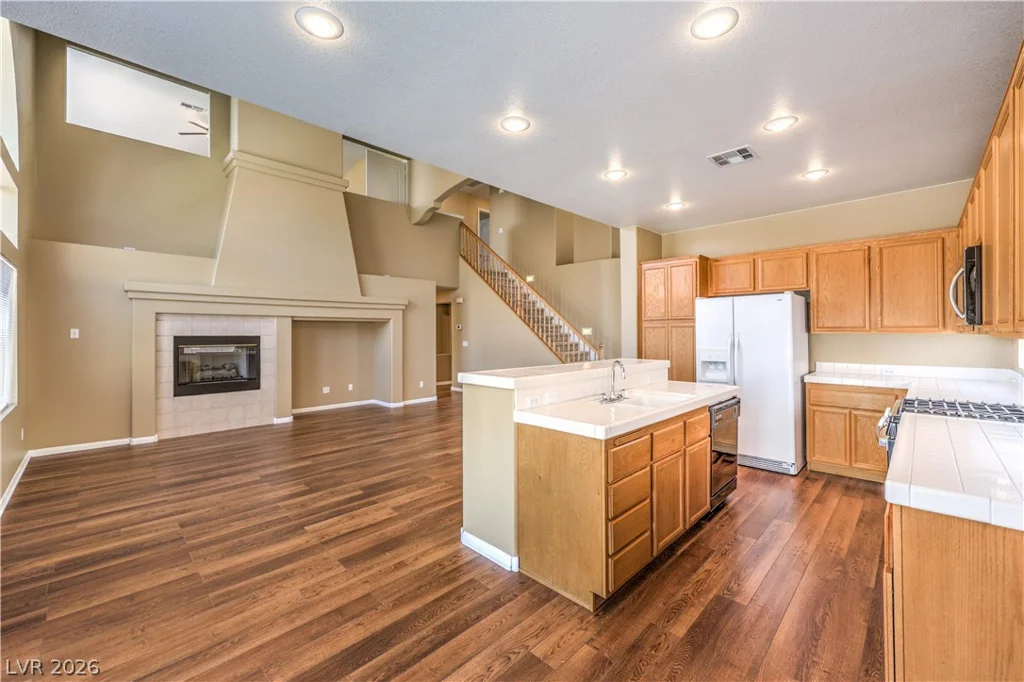 9890 Cherokee, Las Vegas, NV 89147