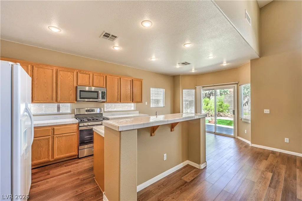 9890 Cherokee, Las Vegas, NV 89147