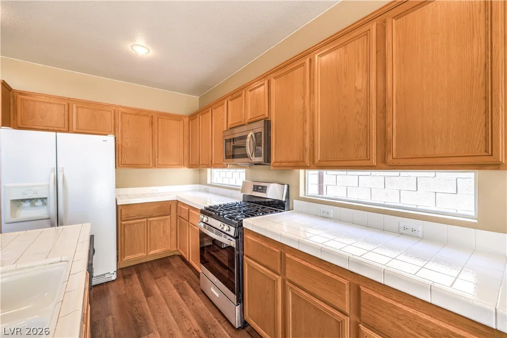 9890 Cherokee, Las Vegas, NV 89147