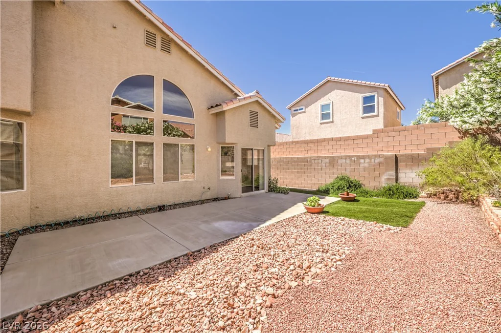 9890 Cherokee, Las Vegas, NV 89147
