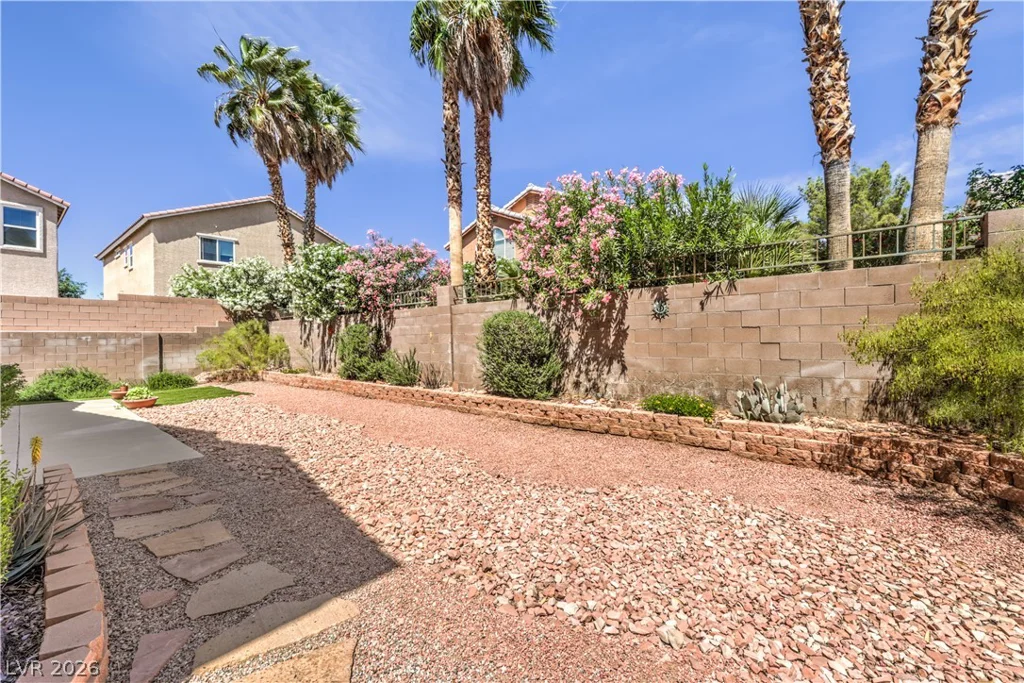 9890 Cherokee, Las Vegas, NV 89147