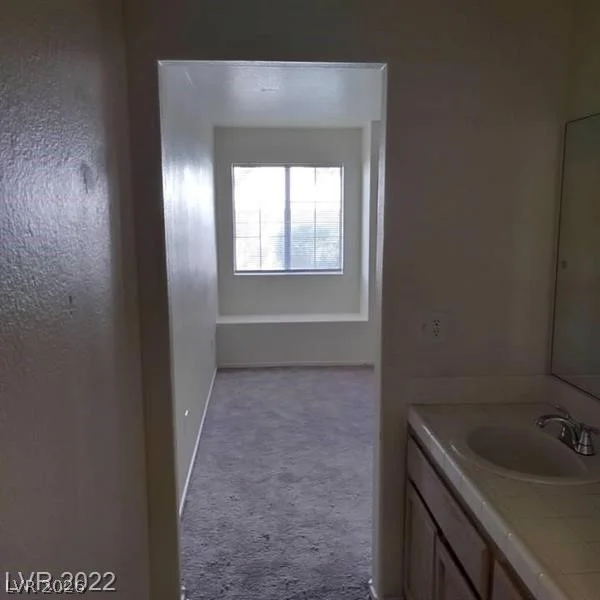 2725 Nellis, Las Vegas, NV 89121