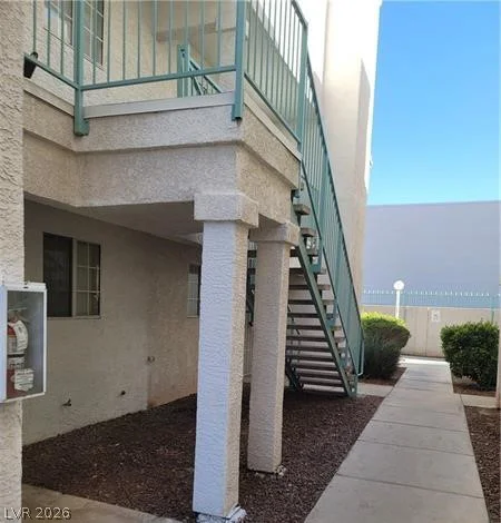 2725 Nellis, Las Vegas, NV 89121