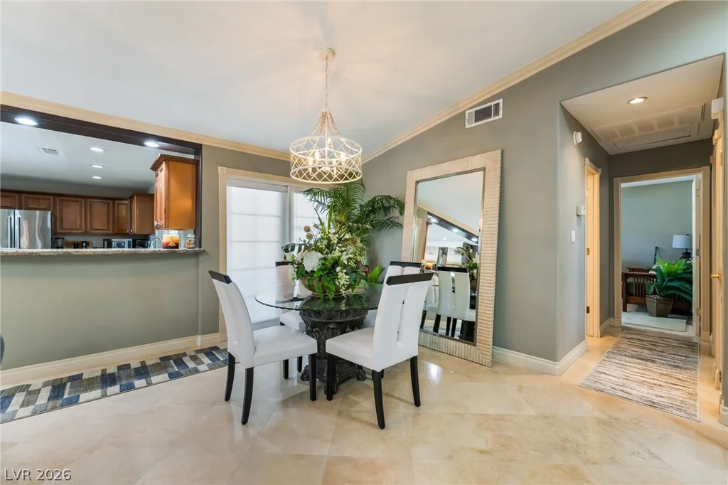 6540 Laredo, Las Vegas, NV 89146
