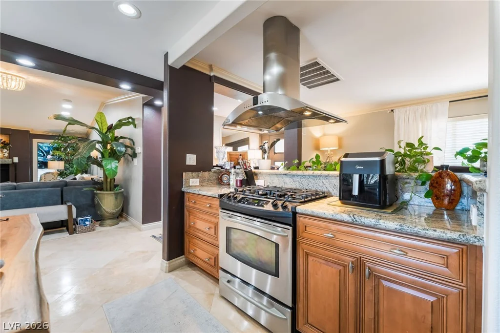 6540 Laredo, Las Vegas, NV 89146
