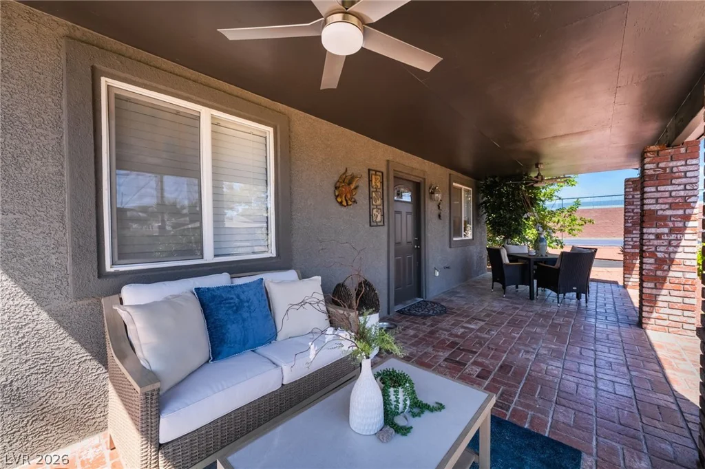 6540 Laredo, Las Vegas, NV 89146