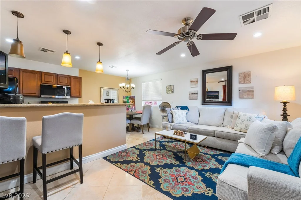 6540 Laredo, Las Vegas, NV 89146