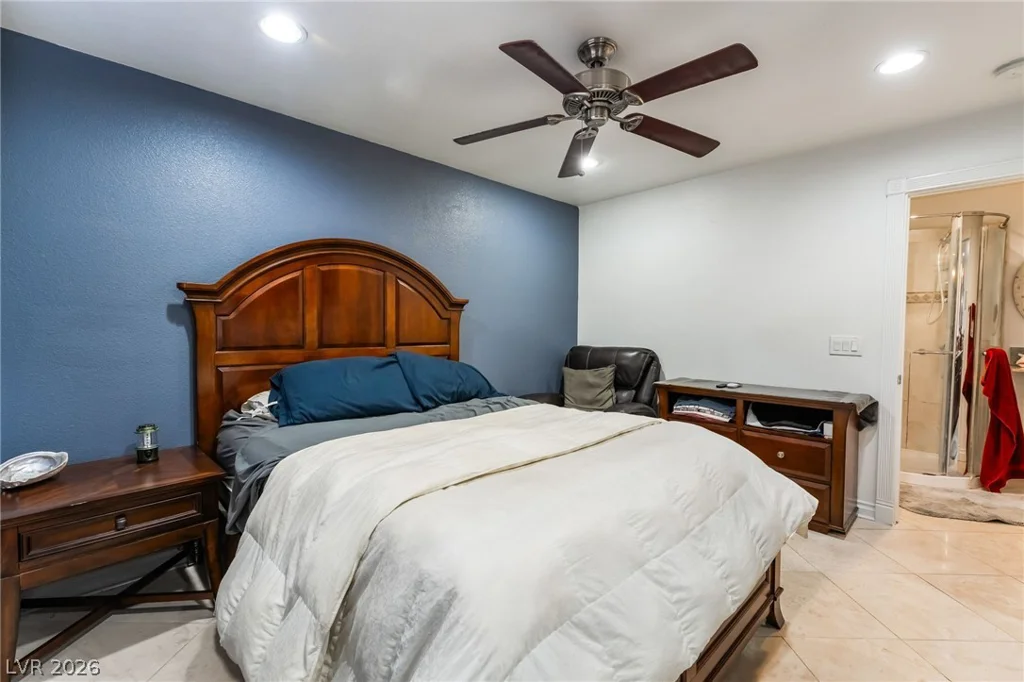 6540 Laredo, Las Vegas, NV 89146
