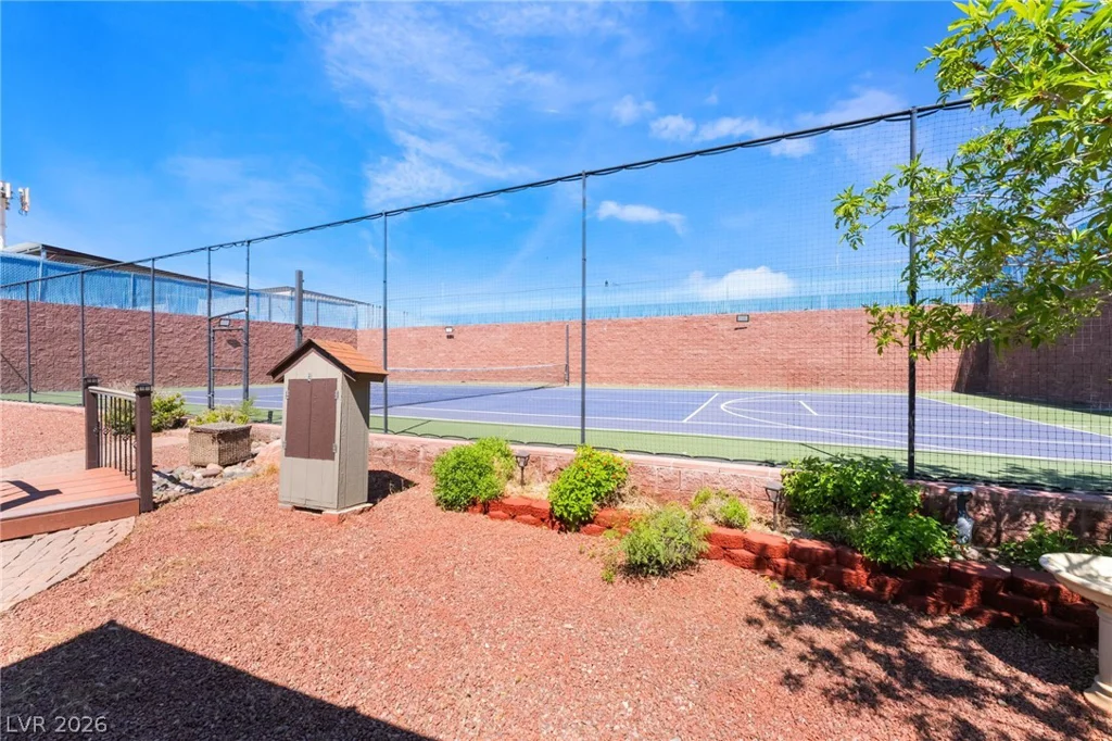 6540 Laredo, Las Vegas, NV 89146