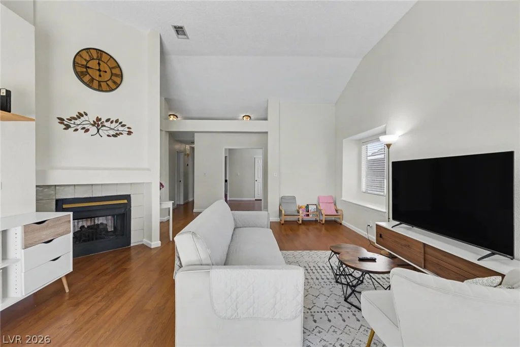 1660 Duarte, Henderson, NV 89014