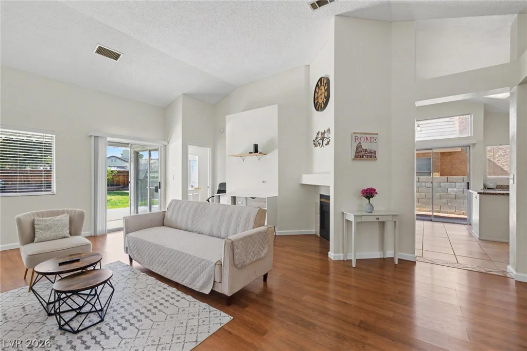1660 Duarte, Henderson, NV 89014