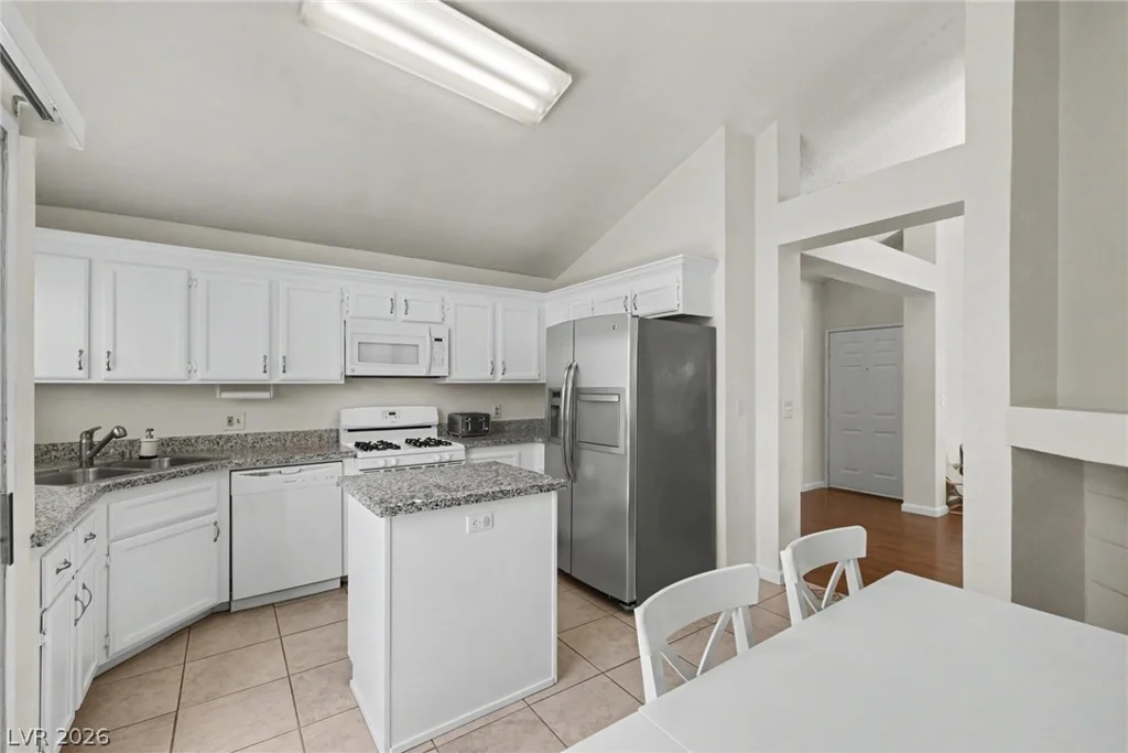 1660 Duarte, Henderson, NV 89014