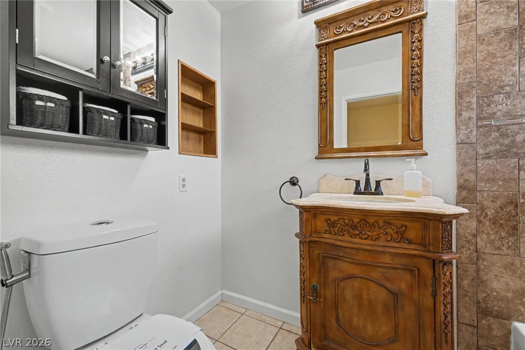 1660 Duarte, Henderson, NV 89014