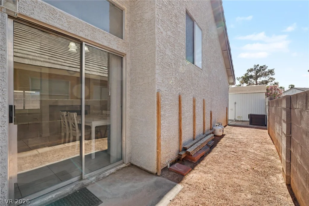 1660 Duarte, Henderson, NV 89014