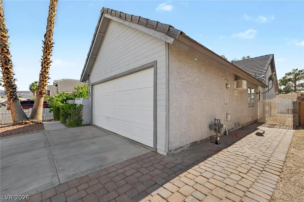 1660 Duarte, Henderson, NV 89014