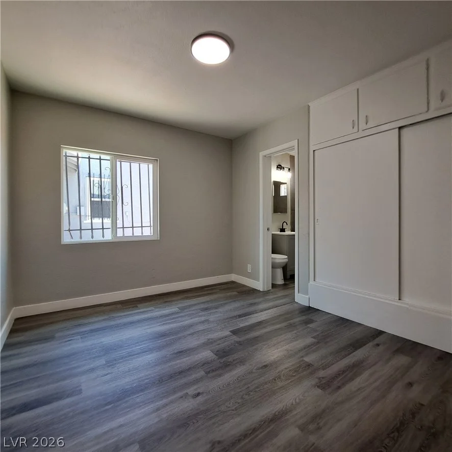 320 10th, Las Vegas, NV 89101