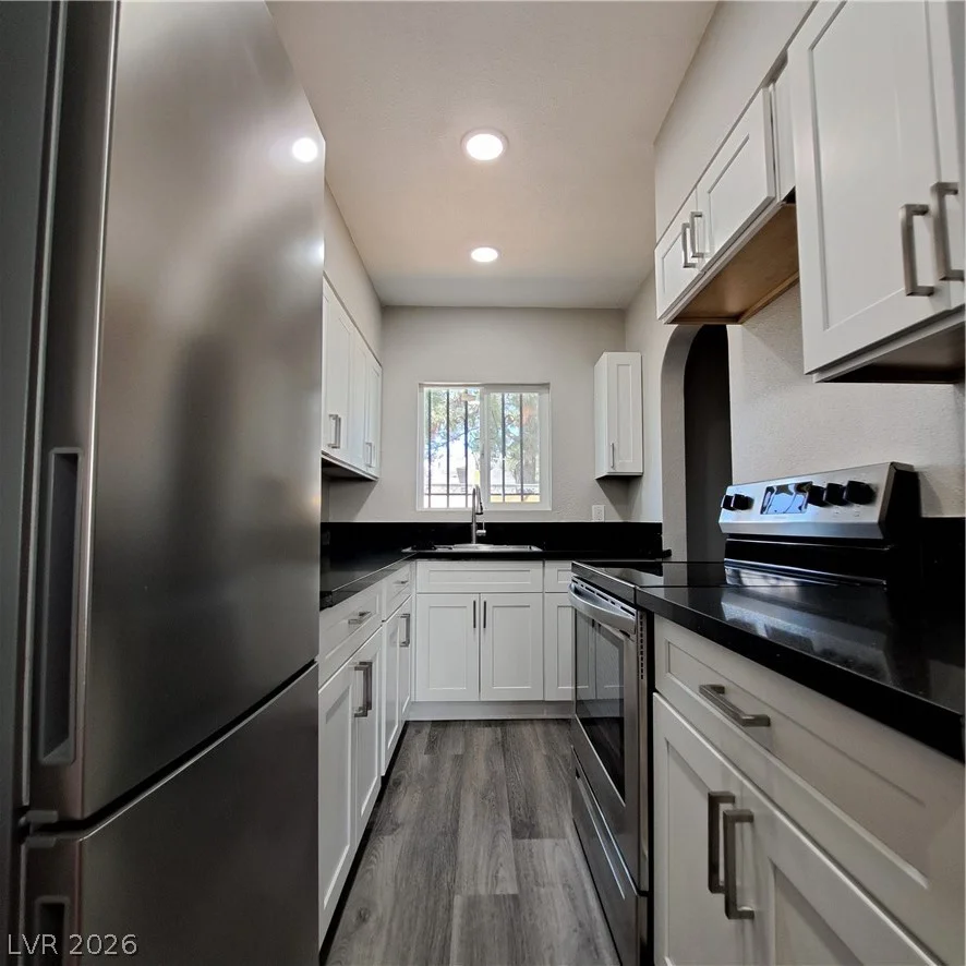 320 10th, Las Vegas, NV 89101