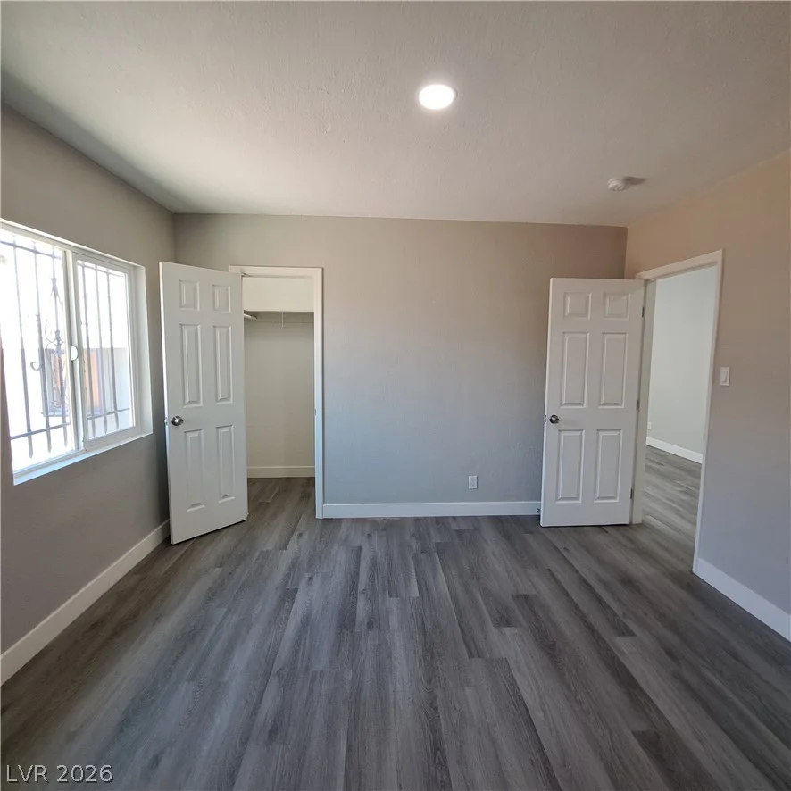 320 10th, Las Vegas, NV 89101