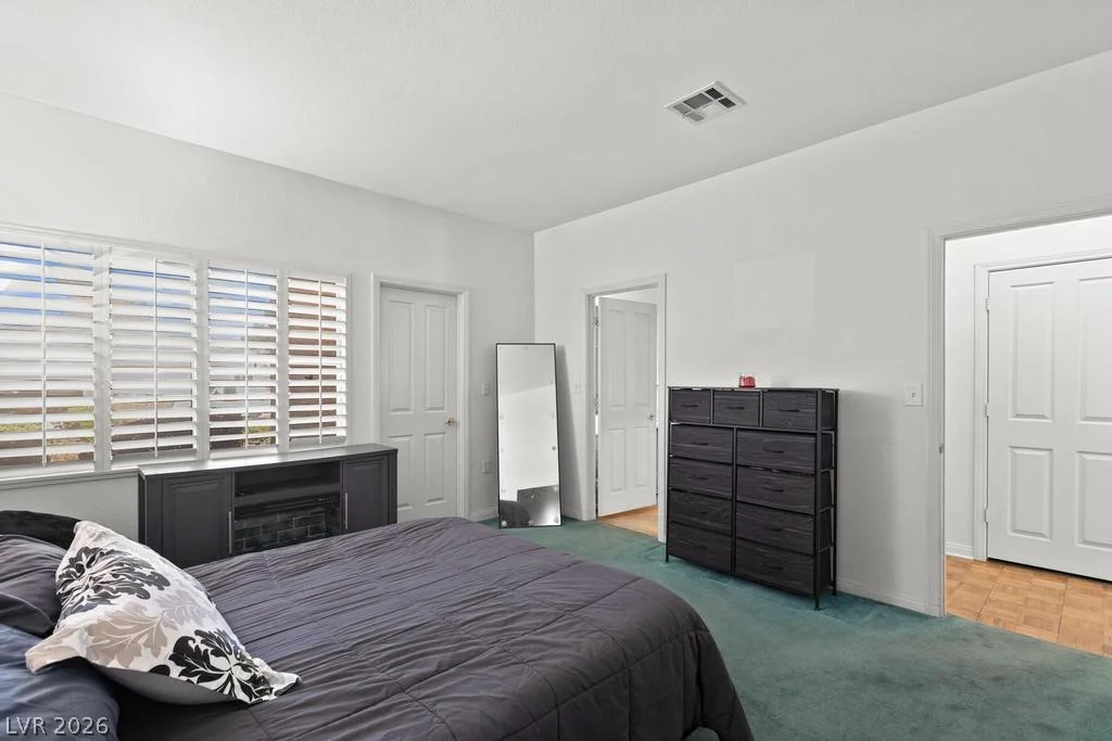 472 Fallwood, Las Vegas, NV 89107