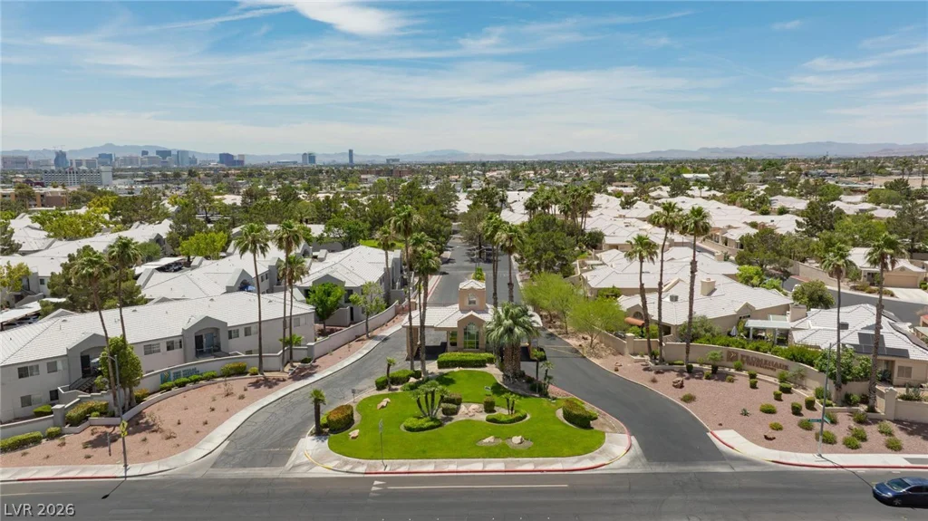 472 Fallwood, Las Vegas, NV 89107