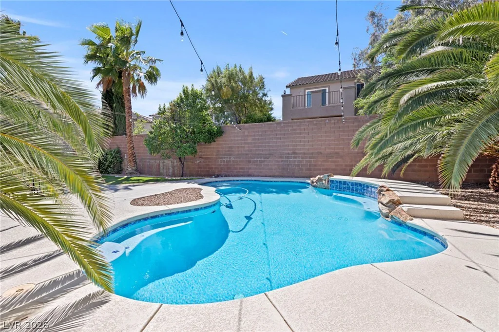133 Bear Coat, Henderson, NV 89002