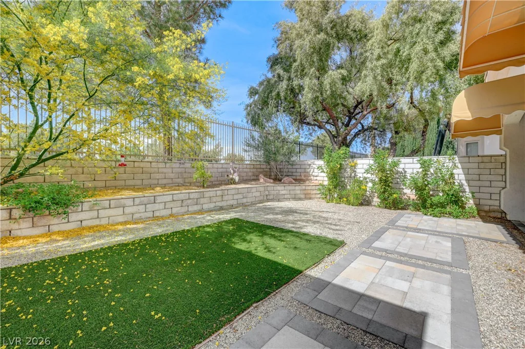 457 Indigo Springs, Henderson, NV 89014