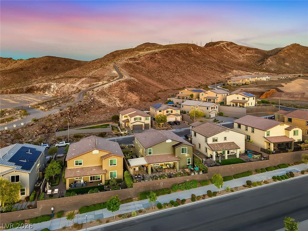333 Crimson Edge, Henderson, NV 89012