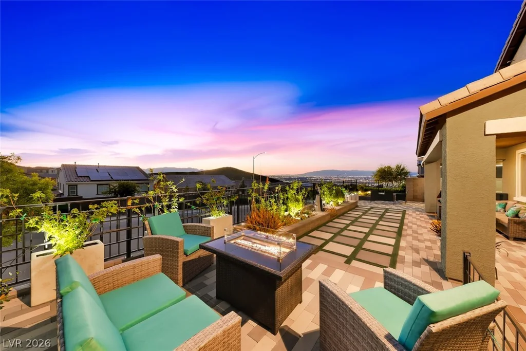 333 Crimson Edge, Henderson, NV 89012