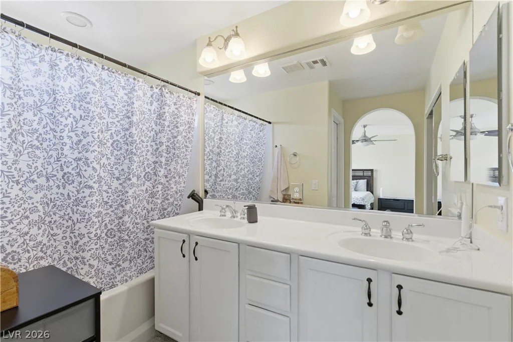 7938 Carmel Heights, Las Vegas, NV 89178