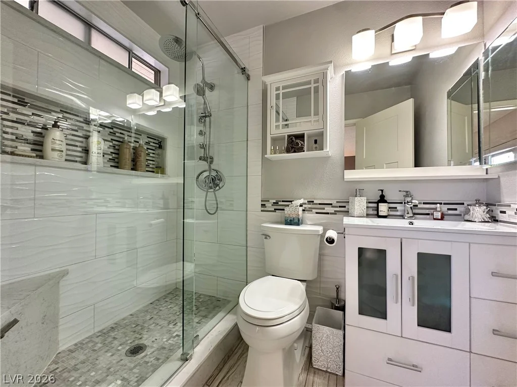 7749 Parnell, Las Vegas, NV 89147