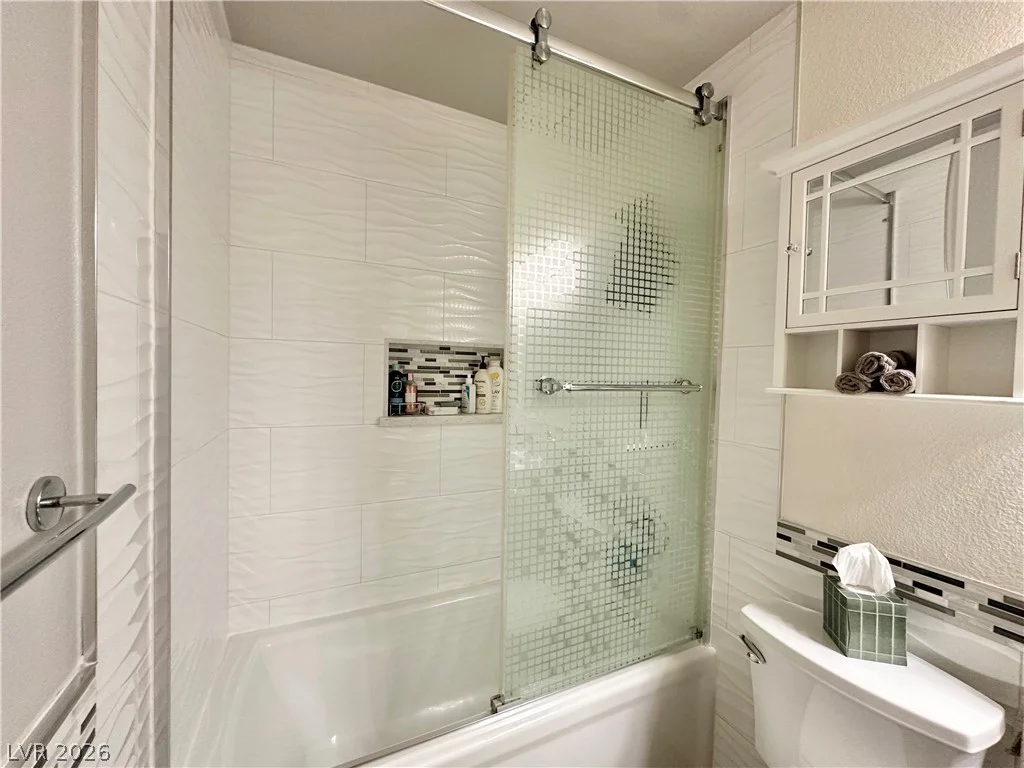 7749 Parnell, Las Vegas, NV 89147