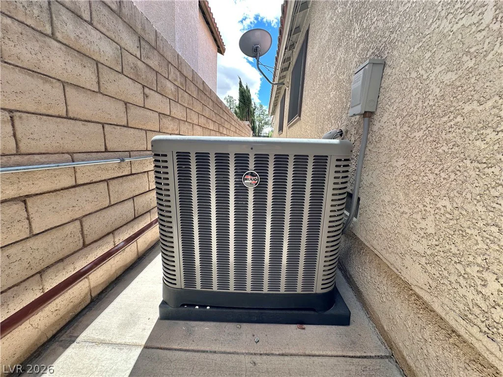 7749 Parnell, Las Vegas, NV 89147