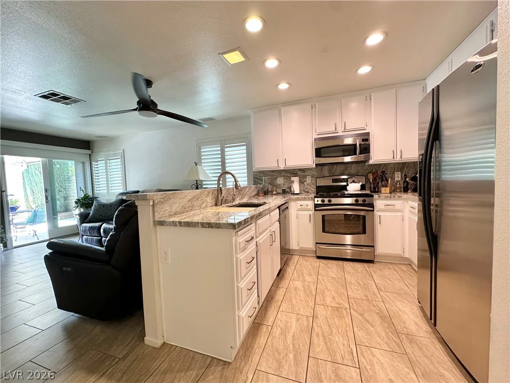 7749 Parnell, Las Vegas, NV 89147